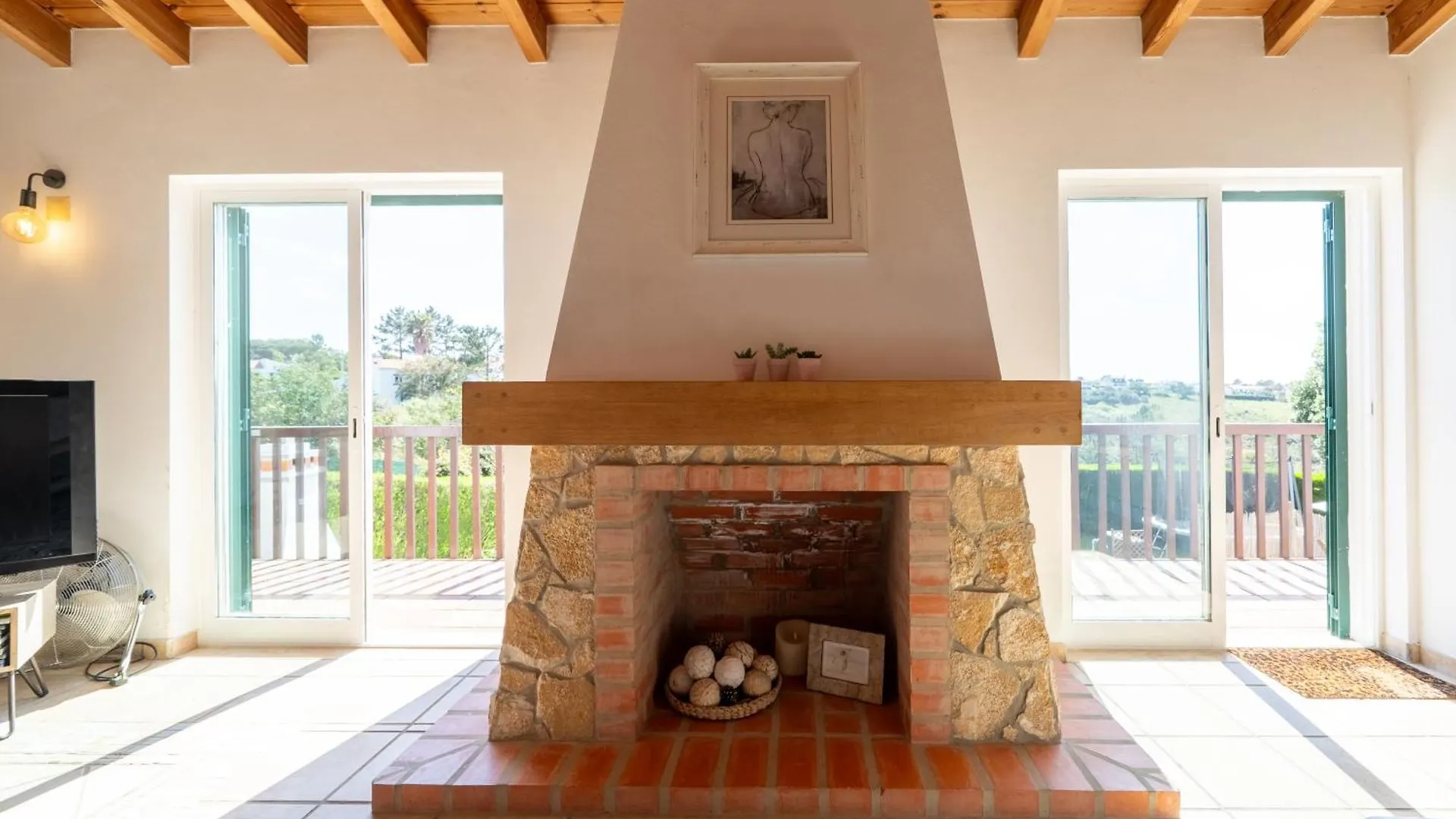 Stunning Spacious Family Villa In The Algarve Aljezur