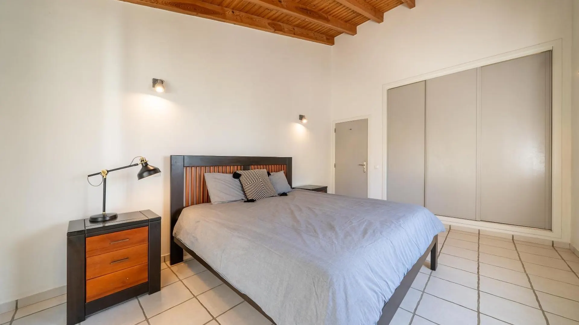 Stunning Spacious Family Villa In The Algarve Aljezur