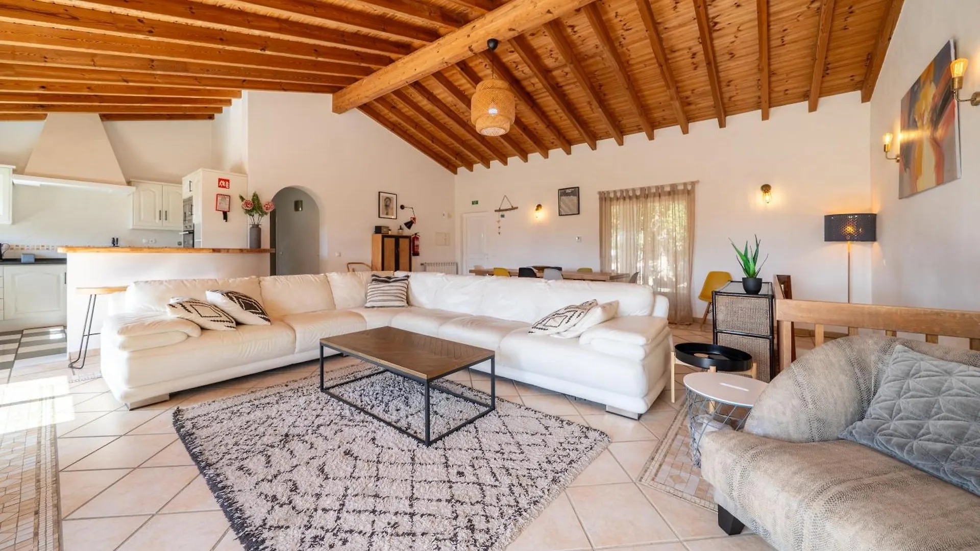 Stunning Spacious Family Villa In The Algarve Aljezur